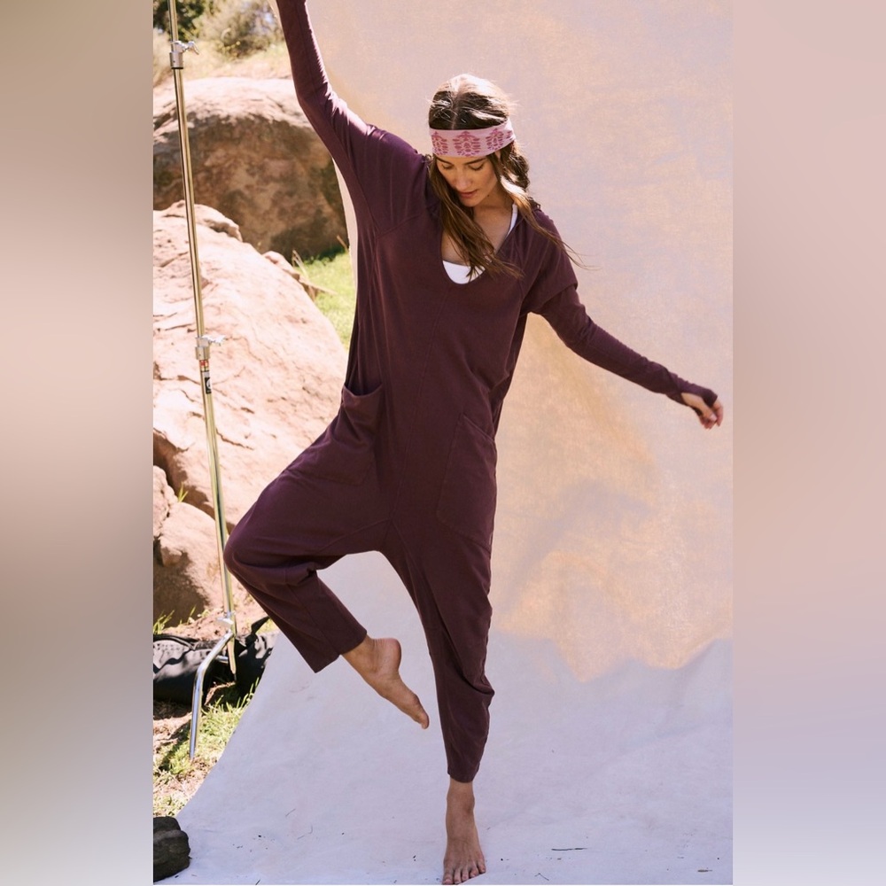 Hot shot long sleeve onesie